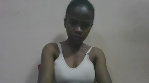 flora48230522373 online show from 04-20-26, 06:42