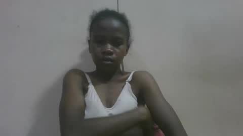 flora48230522373 online show from 04-27-26, 07:50