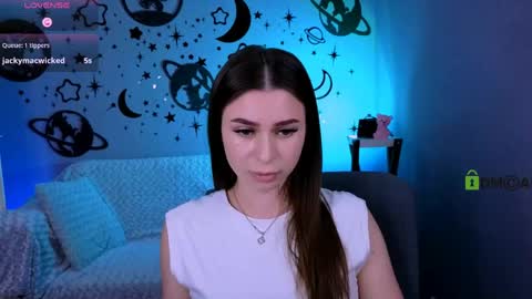 just ask me  online show from 06-03-26, 09:12