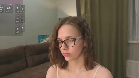 Snapshot of florafitch chatting on 10-09-25, 02:15 Anna online show from 10-09-25, 02:15