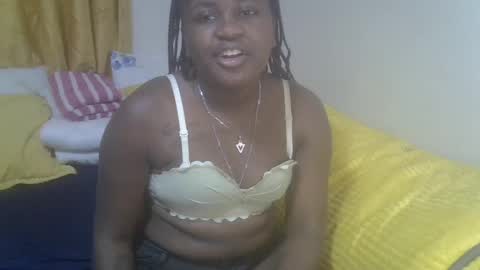 Snapshot of floral_q chatting on 07-10-26, 11:57 Floral online show from 07-10-26, 11:57