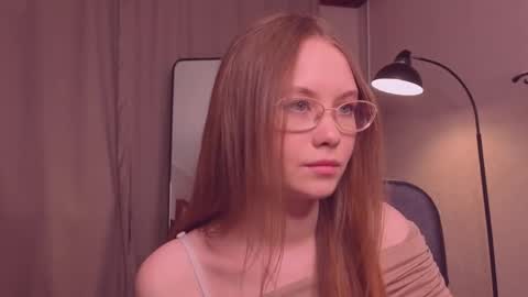 hey there guys im Flora no not the one from WInx. But I love magical stuff and especially I love nature. I dont know I thin online show from 05-11-26, 02:45