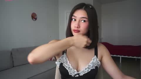 Viola online show from 06-28-26, 05:13