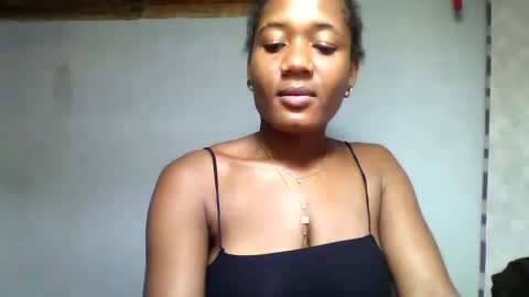 florencia011 online show from 02-14-25, 01:02