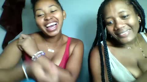 florencia011 online show from 02-22-25, 08:18