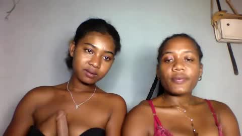 florencia011 online show from 03-07-25, 08:00