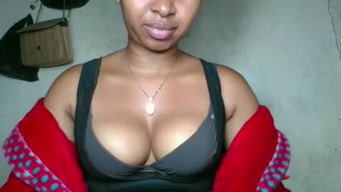 florencia011 online show from 10-27-25, 02:48