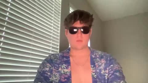 CollegeBoy22 online show from 02-05-25, 10:55