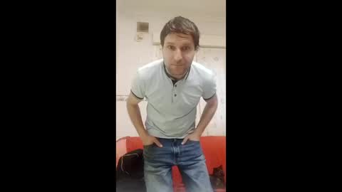 Snapshot of florinsalambad chatting on 03-10-26, 05:29 florinsalambad online show from 03-10-26, 05:29