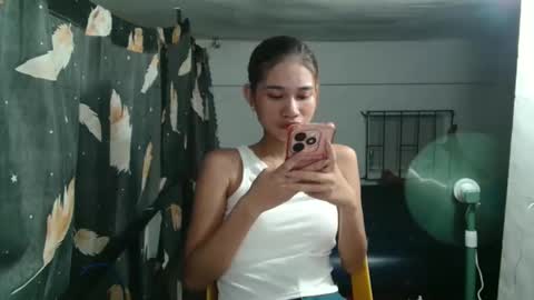 florloversweet1 online show from 04-18-26, 04:44