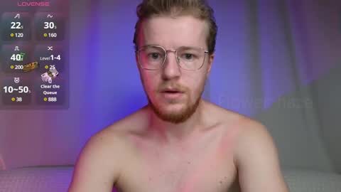 Snapshot of flower_haze chatting on 12-27-24, 04:15 Alexander online show from 12-27-24, 04:15