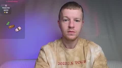 Snapshot of flower_haze chatting on 02-02-25, 03:21 Alexander online show from 02-02-25, 03:21