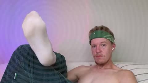 Snapshot of flower_haze chatting on 09-30-25, 07:02 Alexander online show from 09-30-25, 07:02