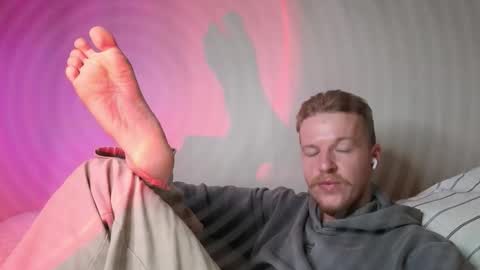 Snapshot of flower_haze chatting on 10-30-25, 06:30 Alexander online show from 10-30-25, 06:30