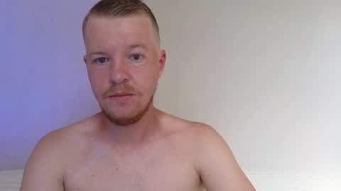 Snapshot of flower_haze chatting on 06-10-26, 03:50 Alexander online show from 06-10-26, 03:50