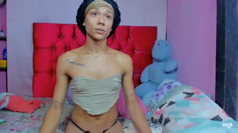 Snapshot of flower_weed chatting on 03-28-26, 06:57 Flower weed online show from 03-28-26, 06:57