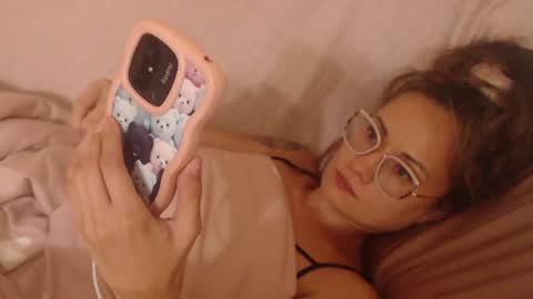 Snapshot of flowercandydoll chatting on 08-04-26, 09:28 say meow and send tip online show from 08-04-26, 09:28