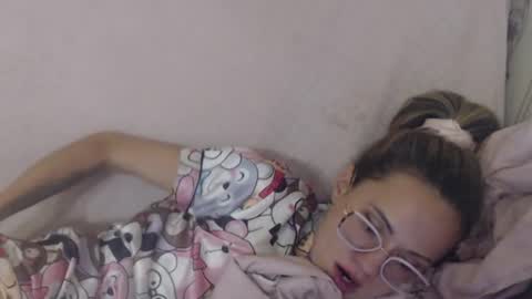 say meow and send tip  online show from 07-28-26, 10:32