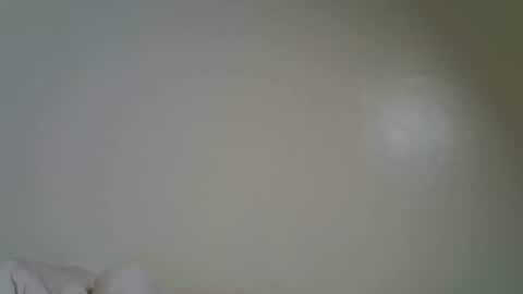 Snapshot of flowerdiva002 chatting on 10-28-25, 01:36 flowerdiva002 online show from 10-28-25, 01:36