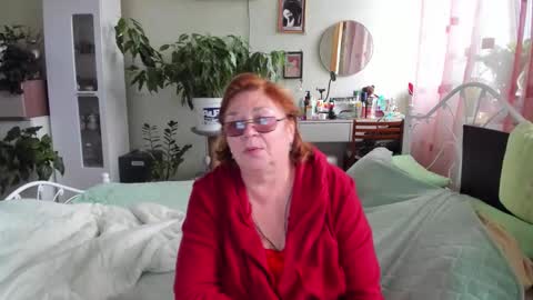 Flowerlower online show from 09-17-25, 06:48