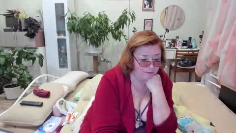 Flowerlower online show from 10-14-25, 07:03