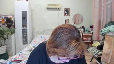 Flowerlower online show from 12-04-25, 05:10