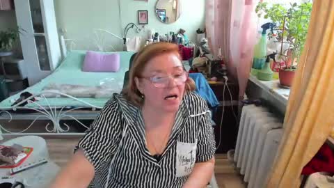 Flowerlower online show from 05-15-26, 02:02
