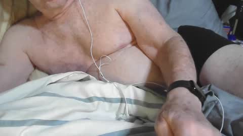 FLshowman online show from 01-19-25, 02:47