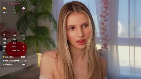 Snapshot of fluffy_angel chatting on 02-28-25, 11:36 Adeline online show from 02-28-25, 11:36