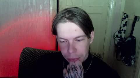 Snapshot of fluffy_boney chatting on 01-11-25, 06:33 Alexey online show from 01-11-25, 06:33