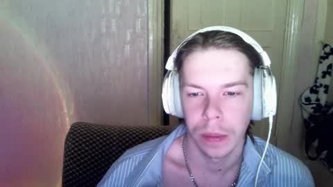 Snapshot of fluffy_boney chatting on 01-16-25, 04:38 Alexey online show from 01-16-25, 04:38