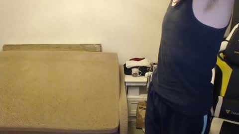 Snapshot of fluffy_boney chatting on 02-06-25, 03:09 Alexey online show from 02-06-25, 03:09