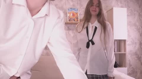 Snapshot of fluffy_hat chatting on 06-07-26, 05:00 Fluffy and Krut online show from 06-07-26, 05:00