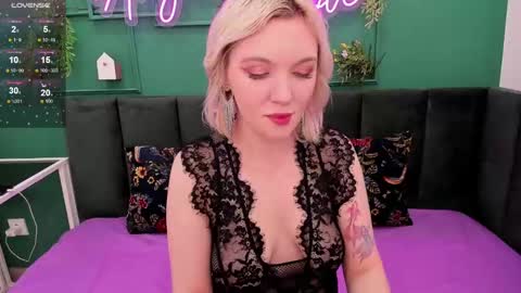 Monica online show from 12-17-24, 01:18