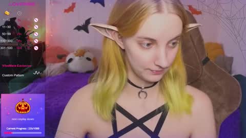 Agatha online show from 10-30-25, 08:16