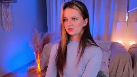 LilLisa online show from 12-02-25, 04:24