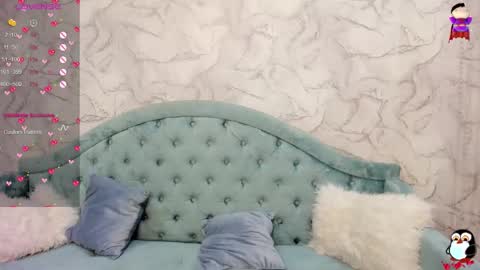 Lina online show from 11-15-25, 12:19