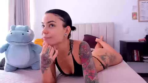 Just Fly online show from 09-23-25, 05:05