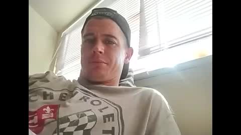 Snapshot of flybuy2525 chatting on 10-05-25, 06:28 flybuy2525 online show from 10-05-25, 06:28