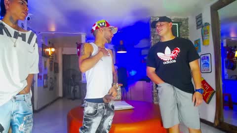 Snapshot of flyckers chatting on 12-06-24, 06:50 flyckers online show from 12-06-24, 06:50