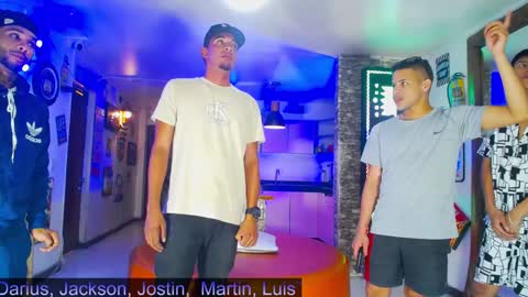 Snapshot of flyckers chatting on 12-13-24, 12:42 flyckers online show from 12-13-24, 12:42