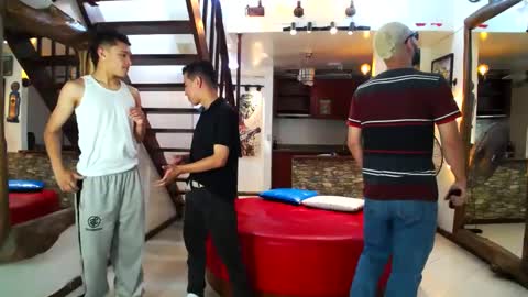 Snapshot of flyckers chatting on 01-10-25, 06:49 flyckers online show from 01-10-25, 06:49