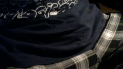 Snapshot of folkmetalqc2 chatting on 06-12-26, 02:10 folkmetalqc2 online show from 06-12-26, 02:10