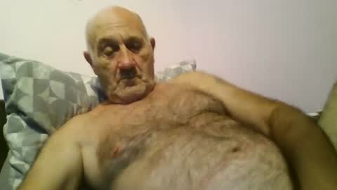 Snapshot of follador1001 chatting on 06-23-26, 07:34 follador1001 online show from 06-23-26, 07:34