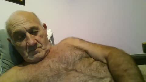 Snapshot of follador1001 chatting on 07-02-26, 08:04 follador1001 online show from 07-02-26, 08:04