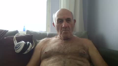 Snapshot of follador1001 chatting on 07-20-26, 09:12 follador1001 online show from 07-20-26, 09:12