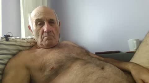 Snapshot of follador1001 chatting on 07-24-26, 10:35 follador1001 online show from 07-24-26, 10:35