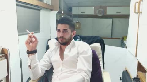 independent model online show from 05-25-26, 07:53