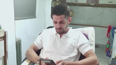 independent model online show from 06-04-26, 06:58