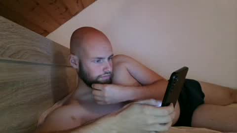 Martin Grob online show from 07-21-26, 06:32
